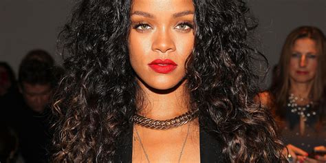 rhiana leaked|Nude photos of Rihanna allegedly leaked online。